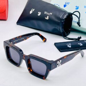 OWX39076 Animal Skin Solid Frame With Dark Shades