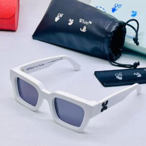 OWX54763 White Solid Frame With Dark Shades